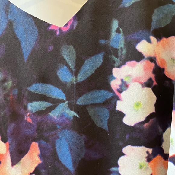 RW & CO. | Flowered Tank - Picture 3 of 6